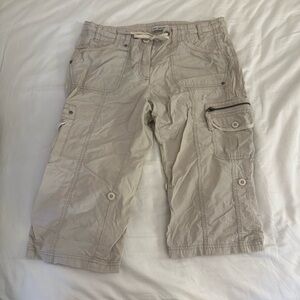 Dalia Collection Light Beige Cargo Shorts